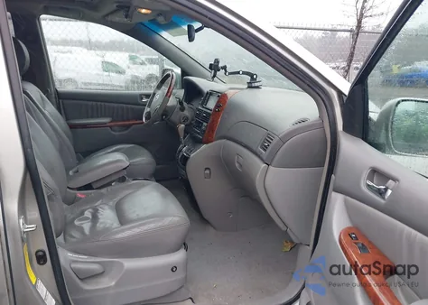 2004 Toyota Sienna Xle Limited from USA, damaged, VIN 5TDBA22C24S024151